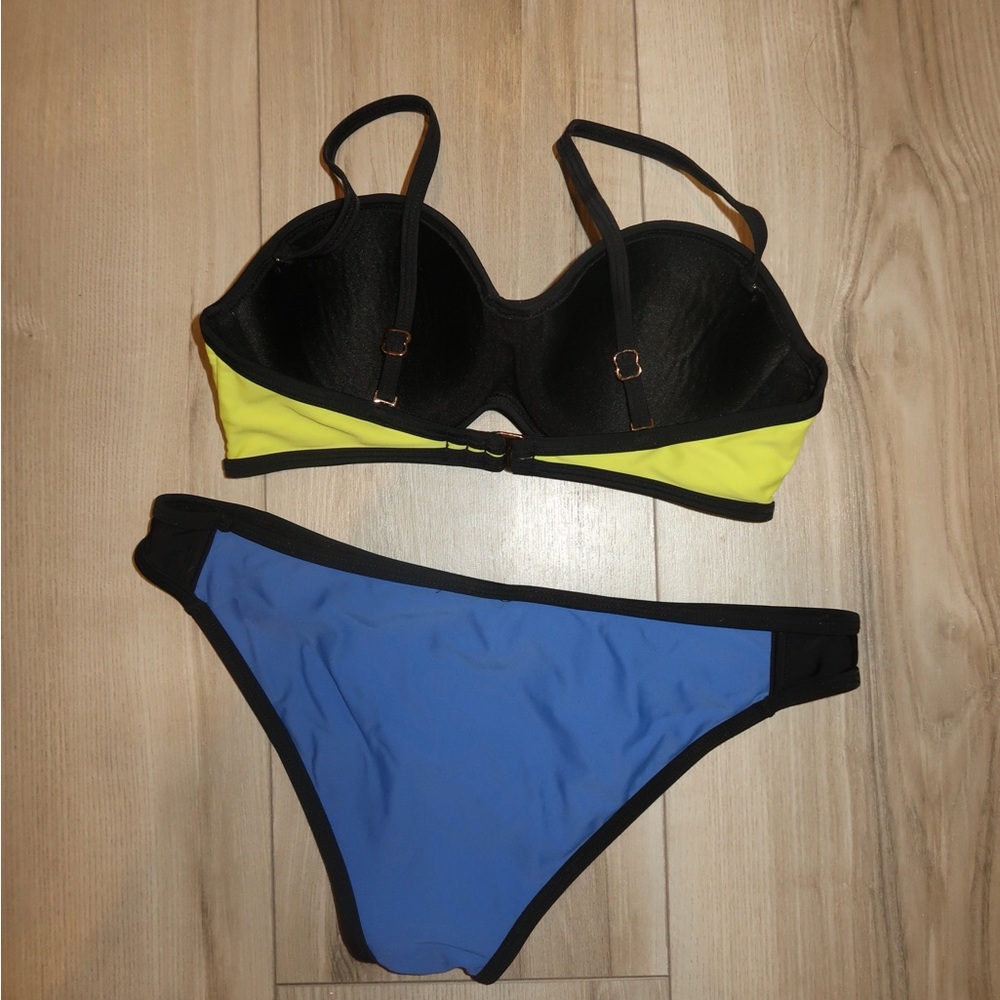 Aldo Bikini Set - Picture 2 of 3